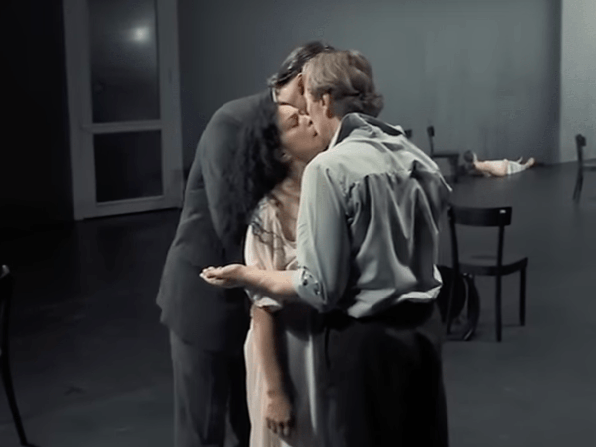 Café Müller, quand le corps&nbsp;répète